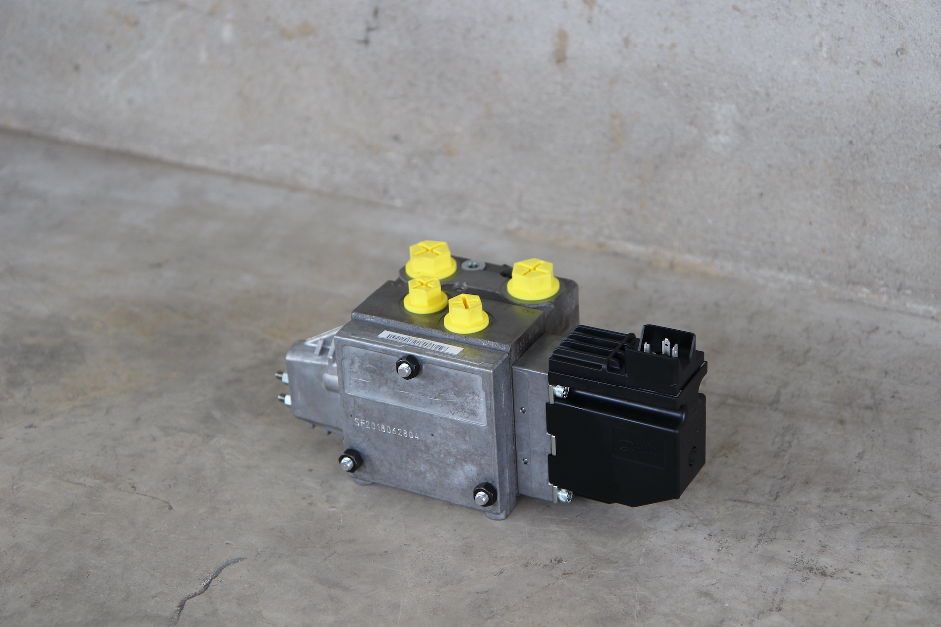 inversore_elettroidraulico_danfoss Inversore elettroidraulico Danfoss